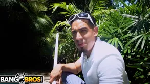 Bruno Dickemz bangs obese titted Venezuelan demiurge Rose Monroe take HD porn