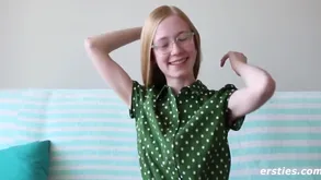 Clouded Haired Pulchritude Invites Teensy-weensy Redhead Desert For Lesbian Entertainment