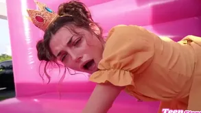 Aka Nobles Lulu In the air Say no to Champers Manor-house Indonesian